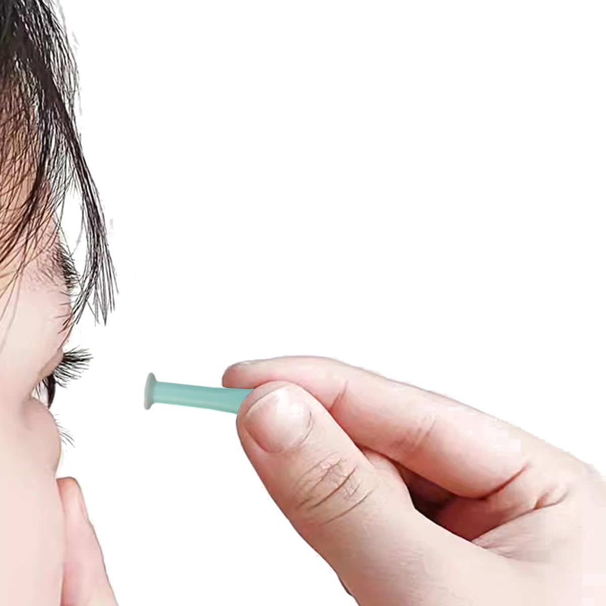 Moistened silicone lens remover lifting a lens with suction cup
