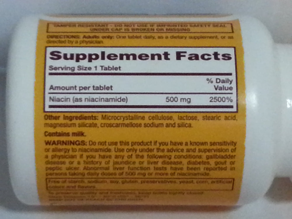 Rugby Niacinamide 500mg tablets bottle with label close-up