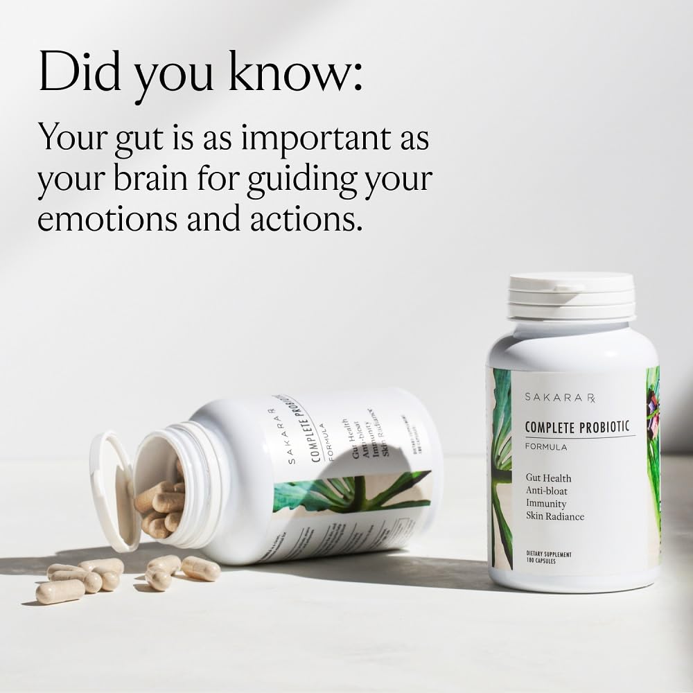 Detail of clean, plant-based ingredients and prebiotic fiber