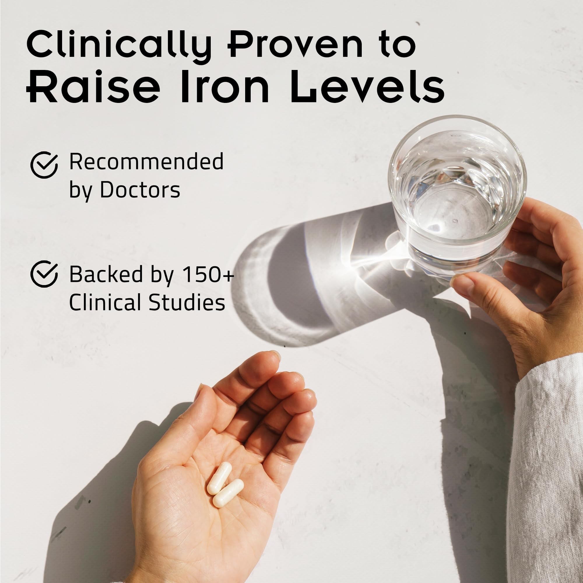 Close-up of SiderAL Forte iron capsules