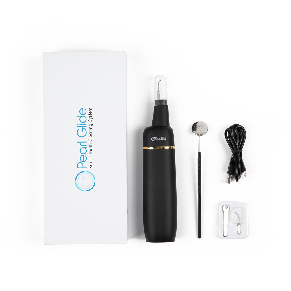 Sonic tooth cleaner connected to Lunata app on smartphone