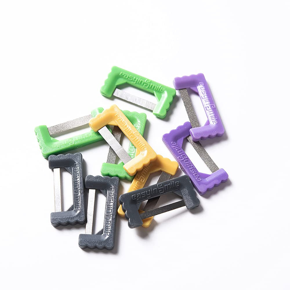 Sterilization/storage pouch with strips