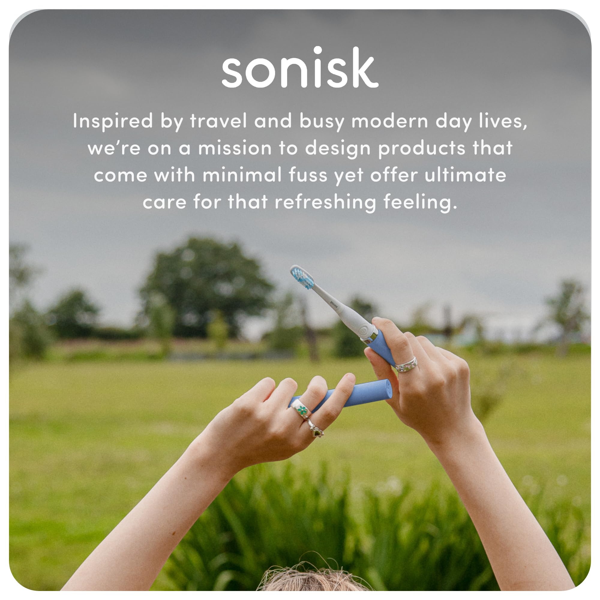 Included travel case for portable Sonisk Pulse