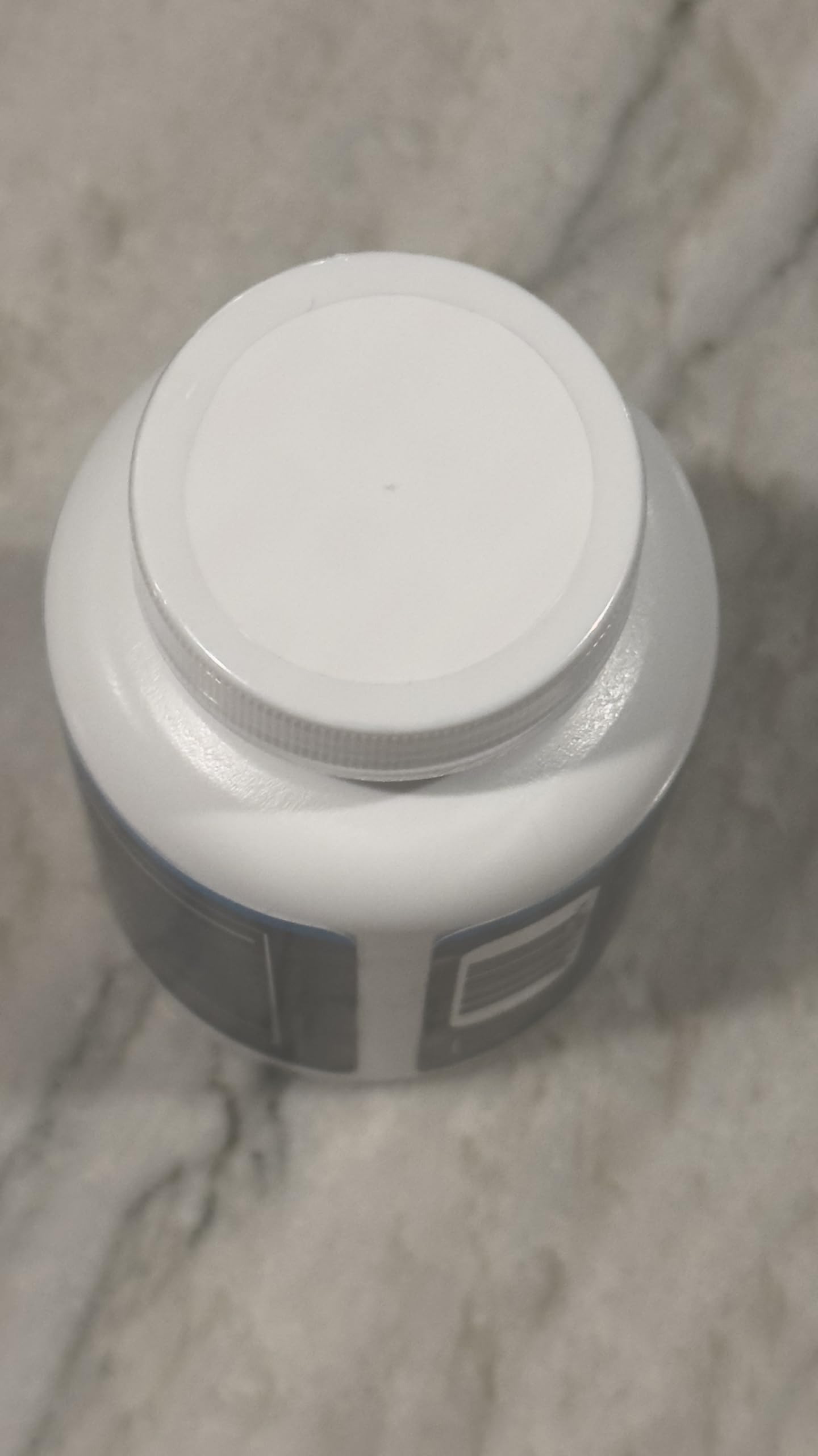 Low FODMAP formulation badge and vegan formula