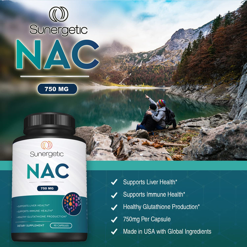 Sunergetic Premium NAC vegetarian capsules arranged for easy swallowing.