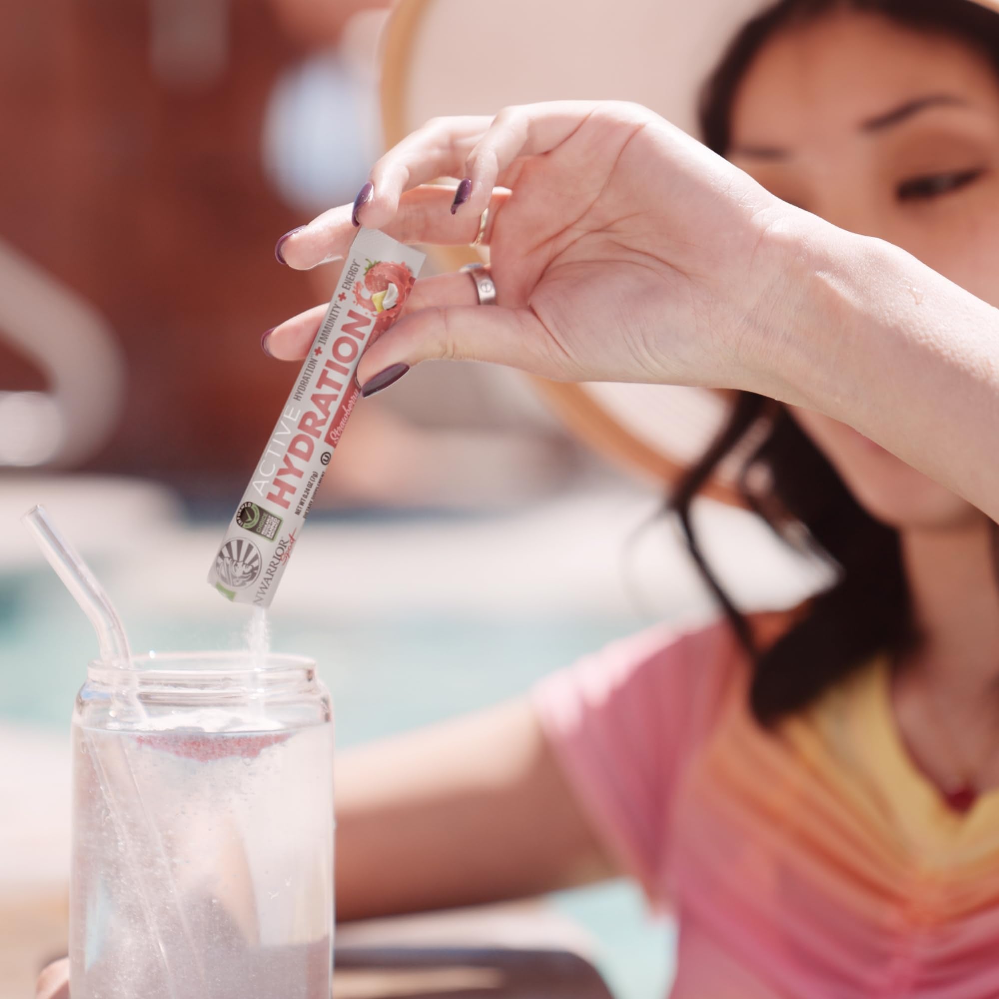 Elderberry and electrolytes blend illustration