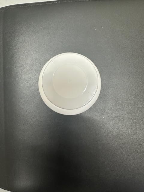 Packaging highlighting GMO-free, organic, and gluten-free attributes