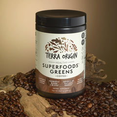 Greens detox ingredients featuring chlorella, broccoli, kale and spinach
