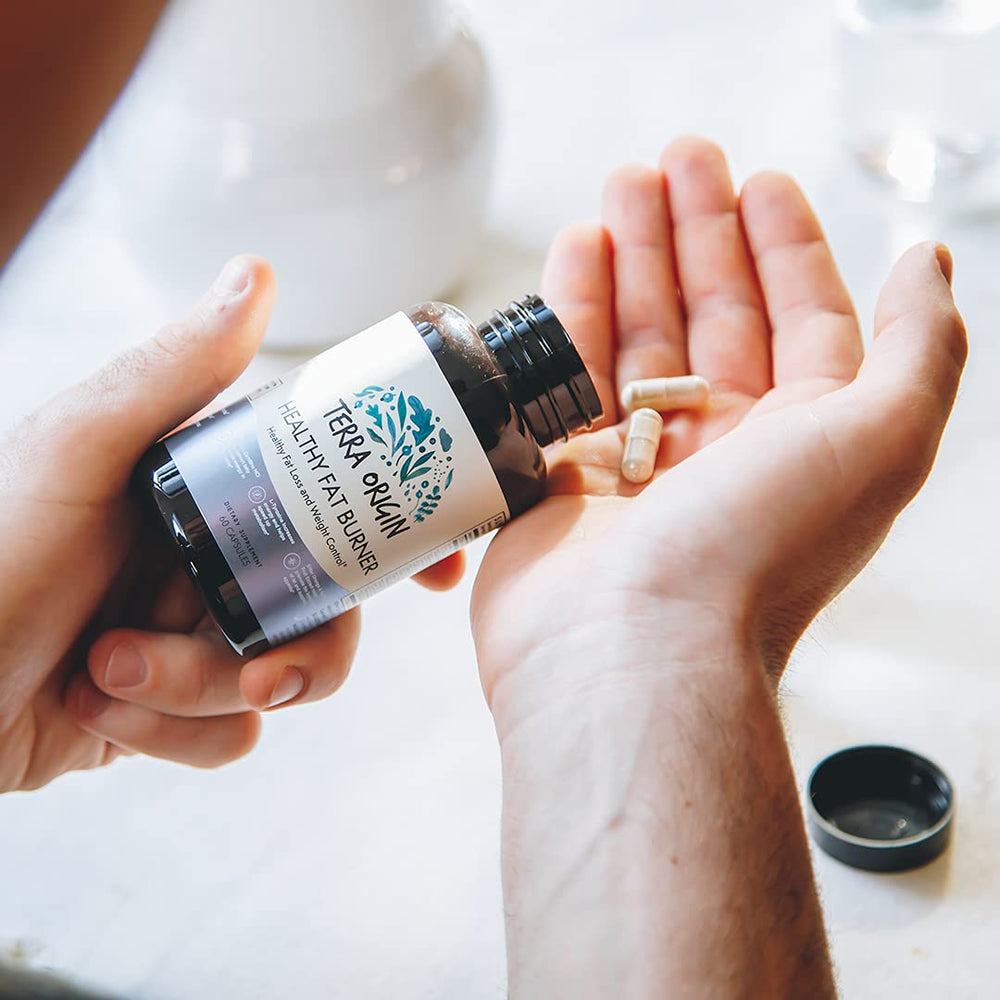 Lifestyle image showing allergen-free icons: Non-GMO, Gluten Free, Preservative Free, Dairy Free, Soy Free