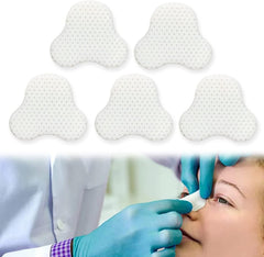 Thermoplastic nasal splint activation in hot water (60-70°C).