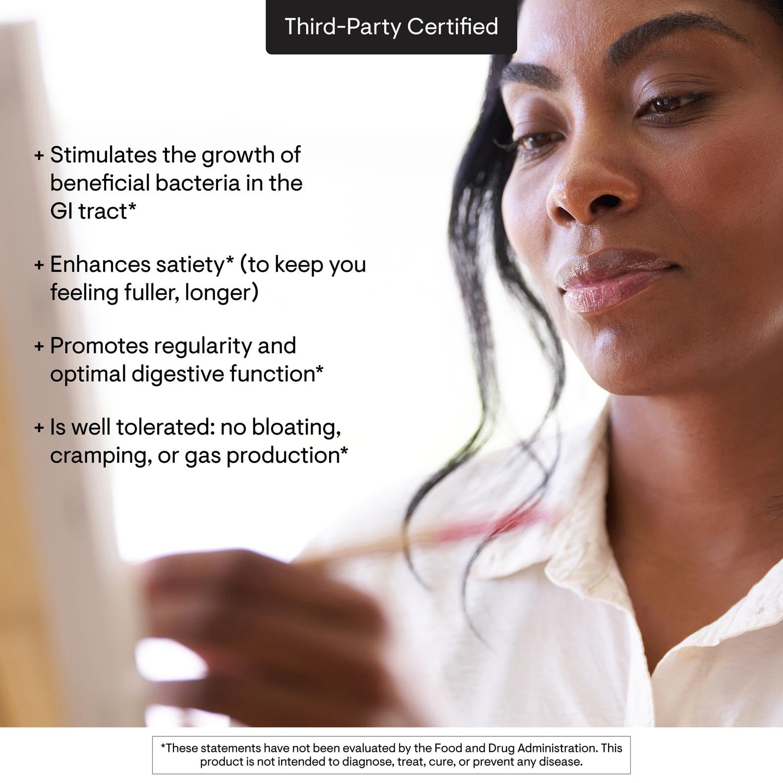 Thorne FiberMend stirred into a smoothie for daily wellness