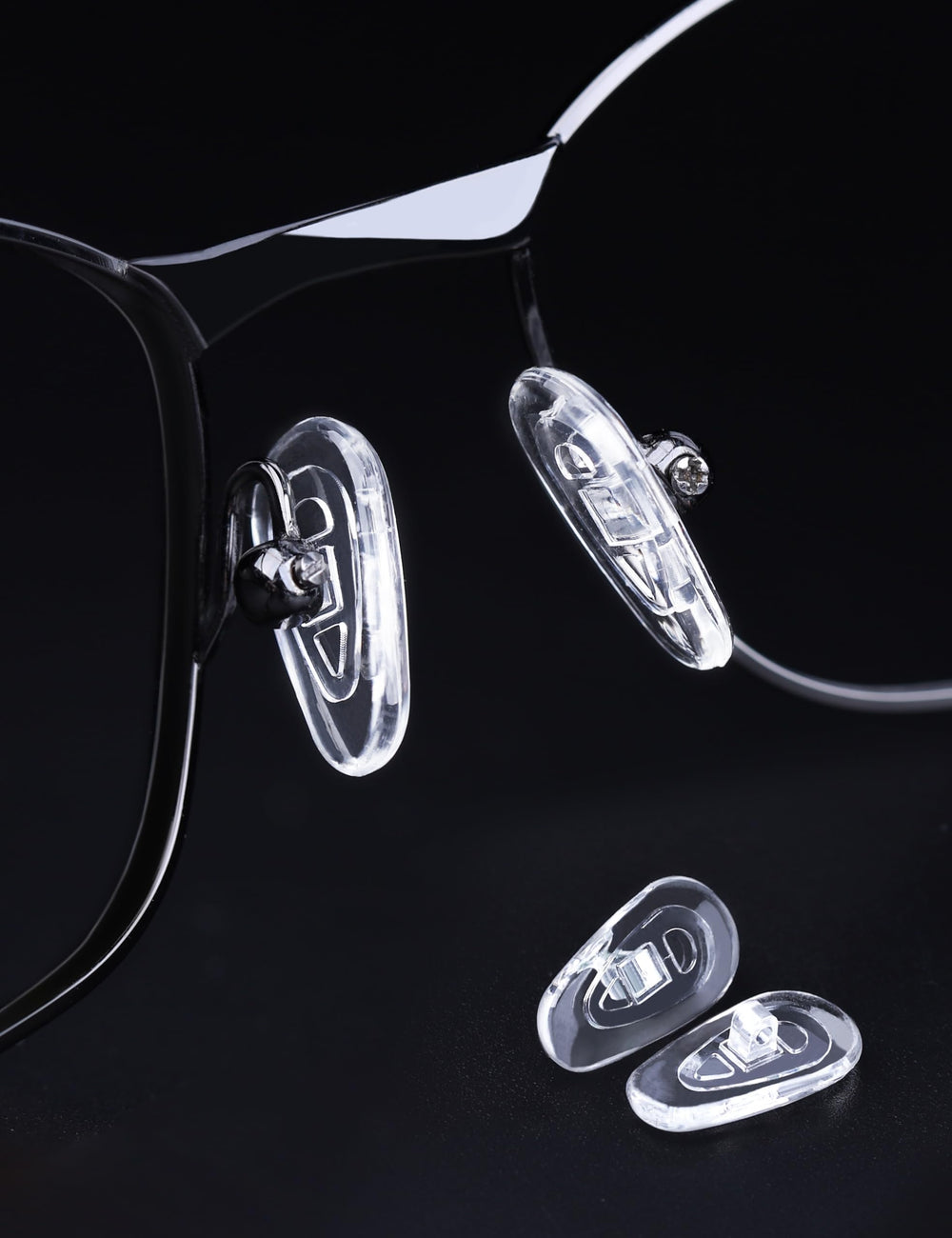 Soft silicone screw-in nose pads with screws for Oakley frames