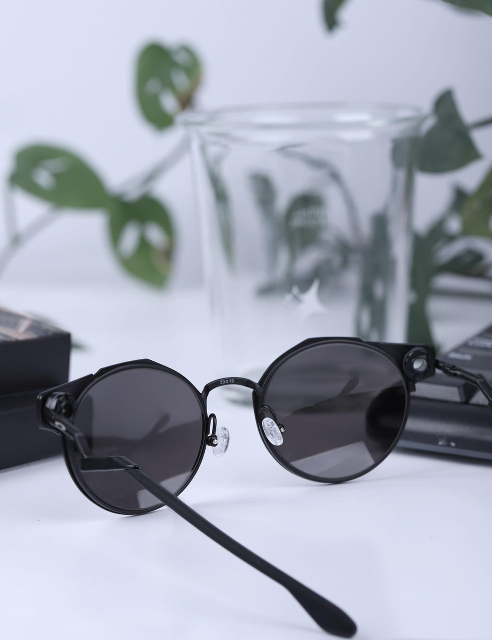 Compatibility across Oakley frames including Conductor models