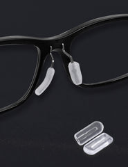 Five pairs plug-in nose pads included