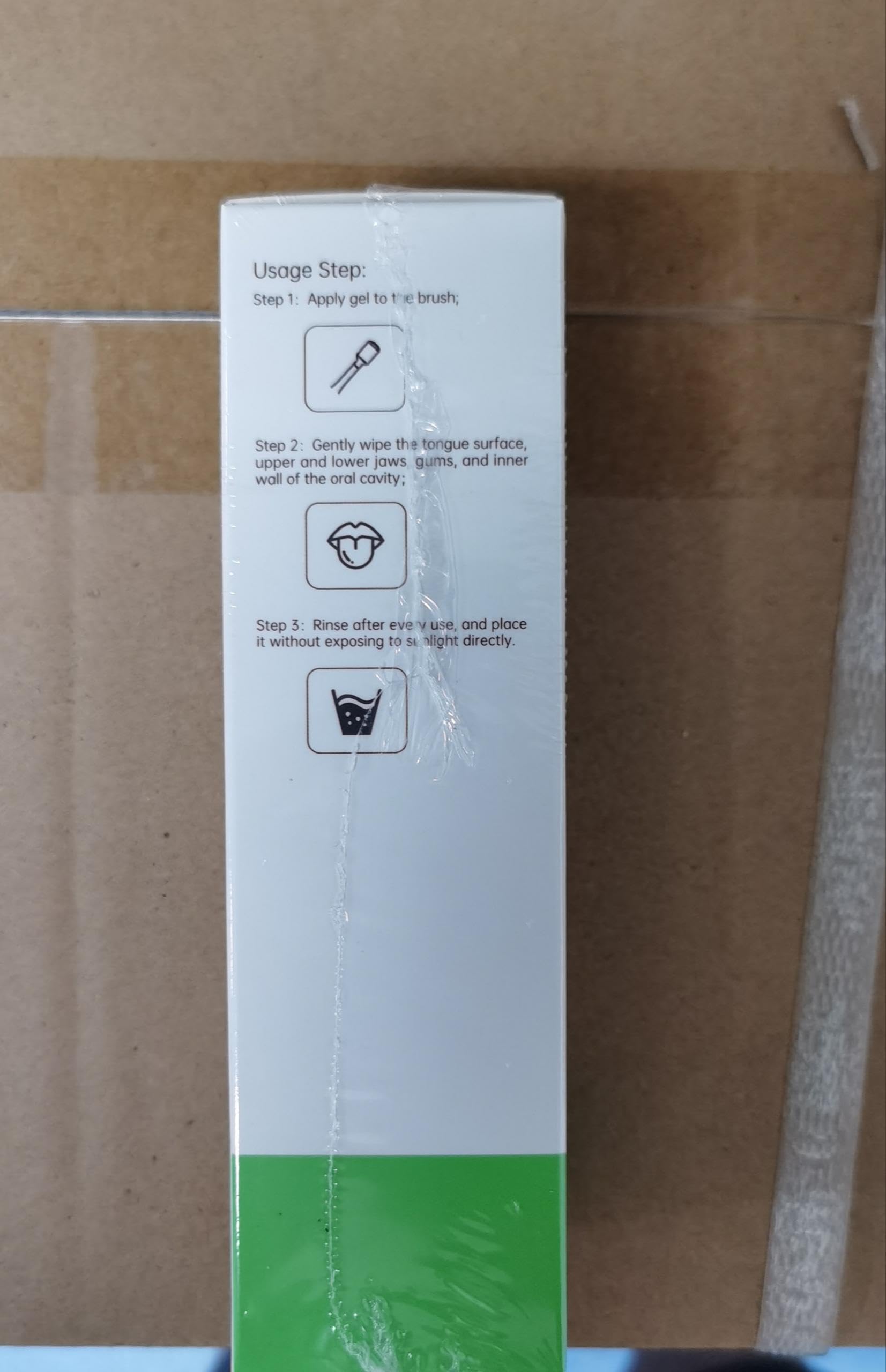 Dentist-designed Tongueclear Gel packaging