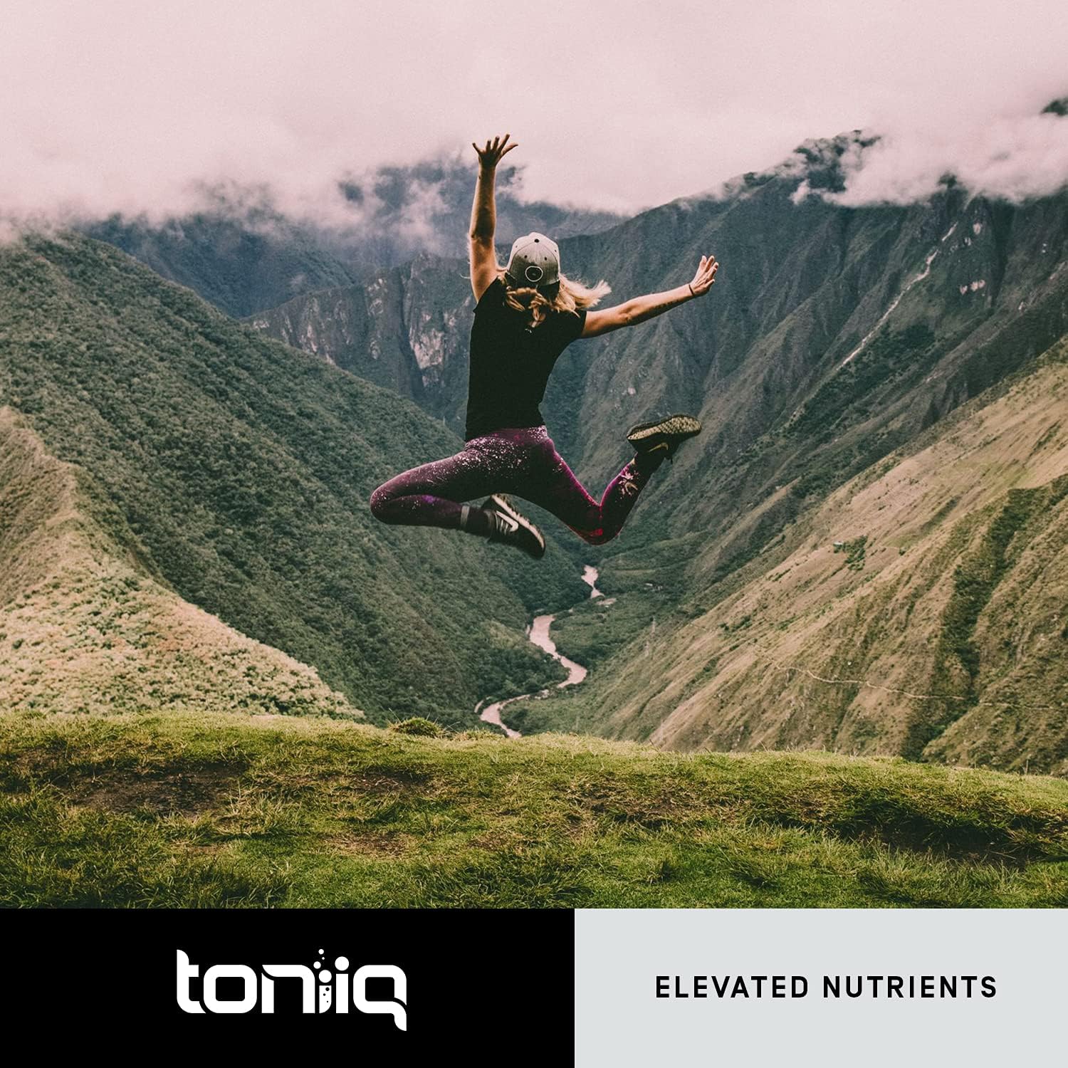 Lifestyle image of Toniiq Quercetin Capsules usage