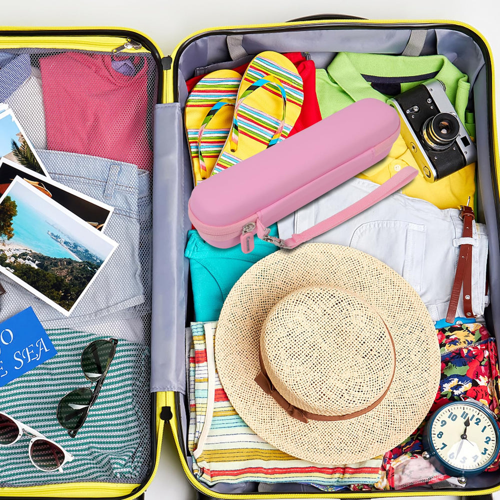 Mesh pockets and divider inside the case for accessories