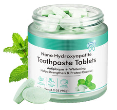 Toothpaste tablets with natural peppermint flavor in packaging