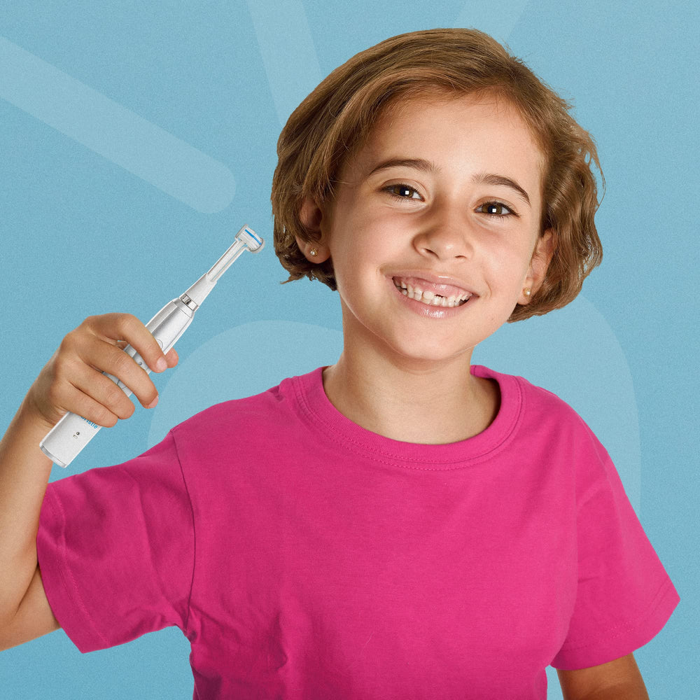 Braces-friendly 3-sided brush suitable for kids with braces
