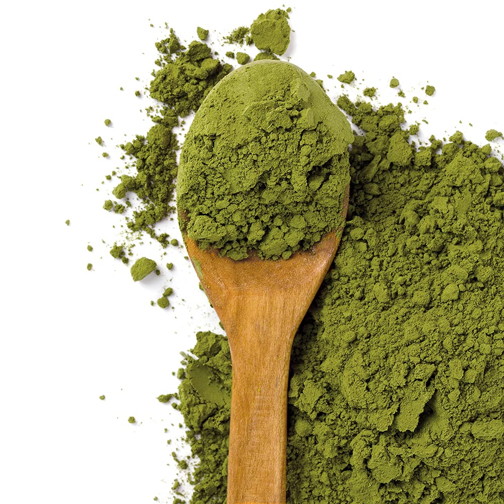 Organic greens powder with organic ingredients