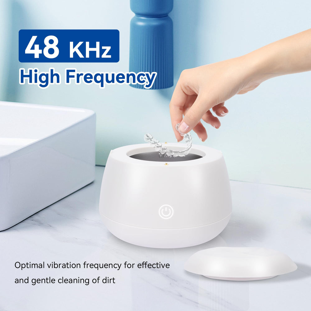 Close-up of 48KHz ultrasonic cleaning with 24W power
