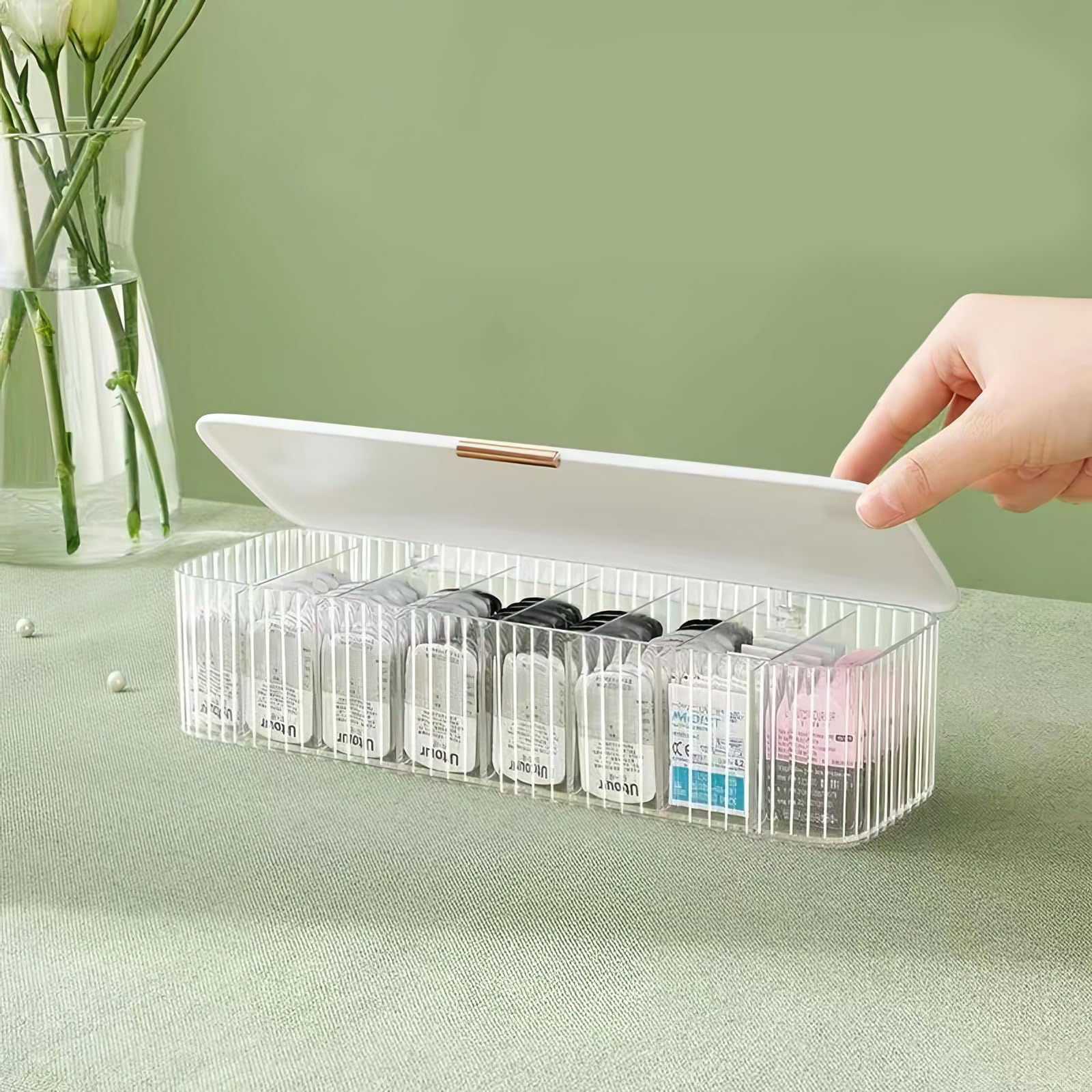 UShioart Premium Daily Contact Lens Organizer in White with 8 compartments