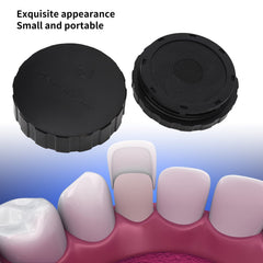 Leak-proof round denture case for veneers and dentures