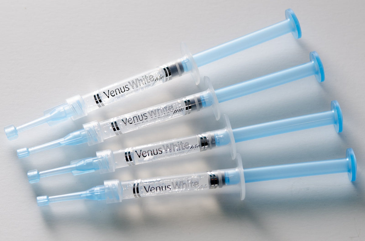 Venus White Pro 16% whitening gel refill syringes (4) for use with custom trays
