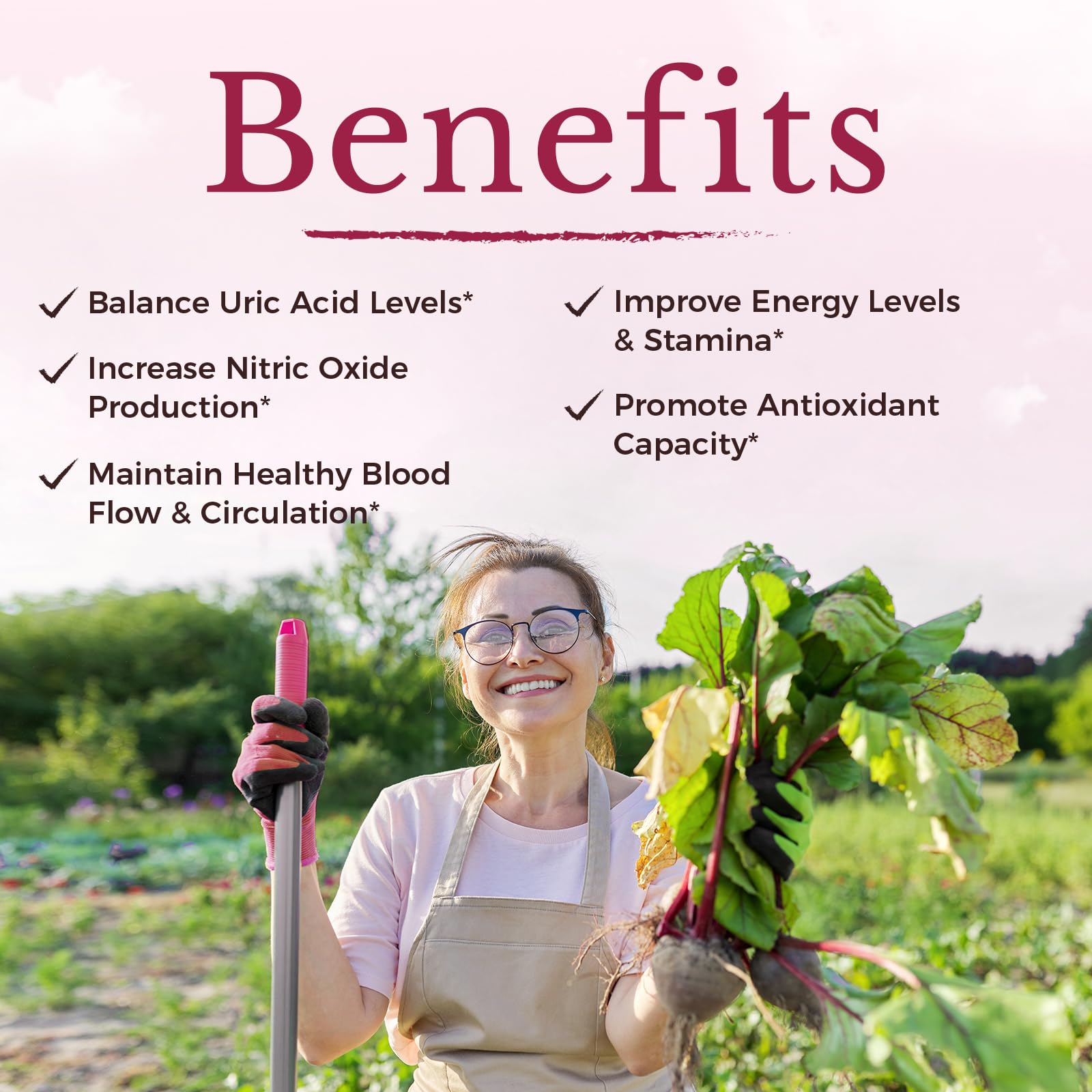 Vitalitown organic beetroot powder label highlights natural nitrates and antioxidants.