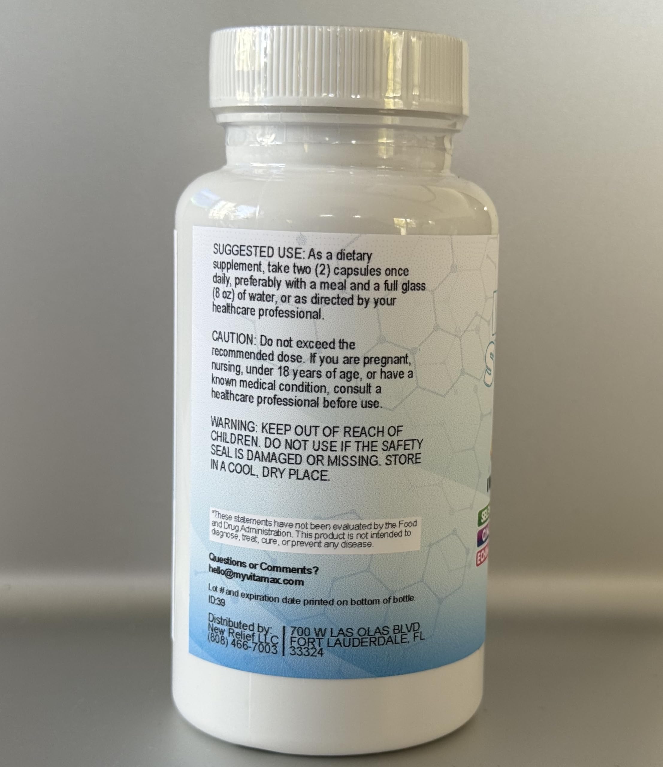 Vitamax capsules showing vitamin C and vitamin D3 content