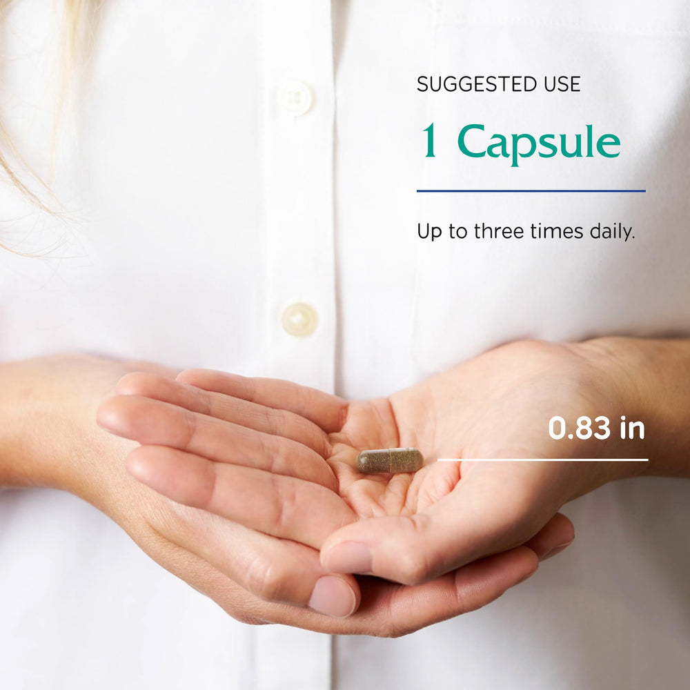 Capsules containing 0.3% hypericin (900 mcg) per dose