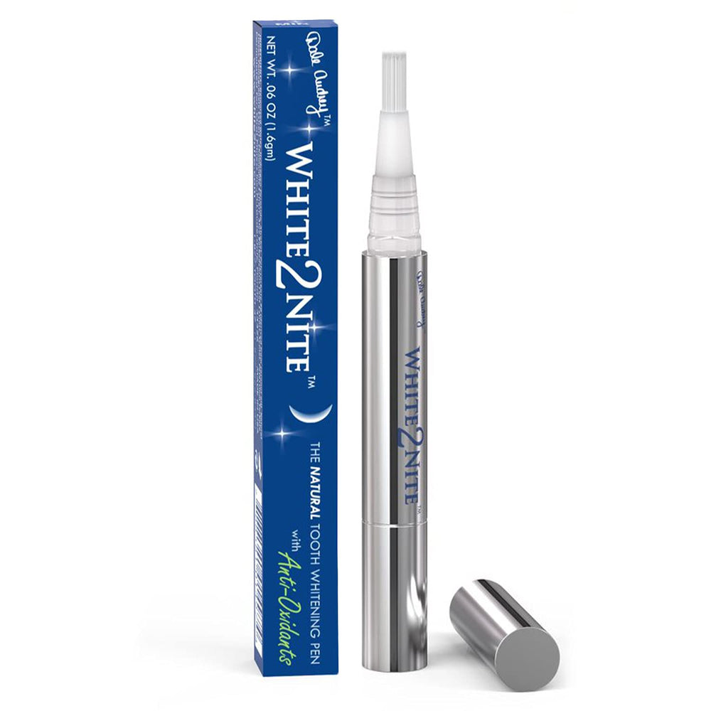 Front view of White2nite Teeth Whitening Pen