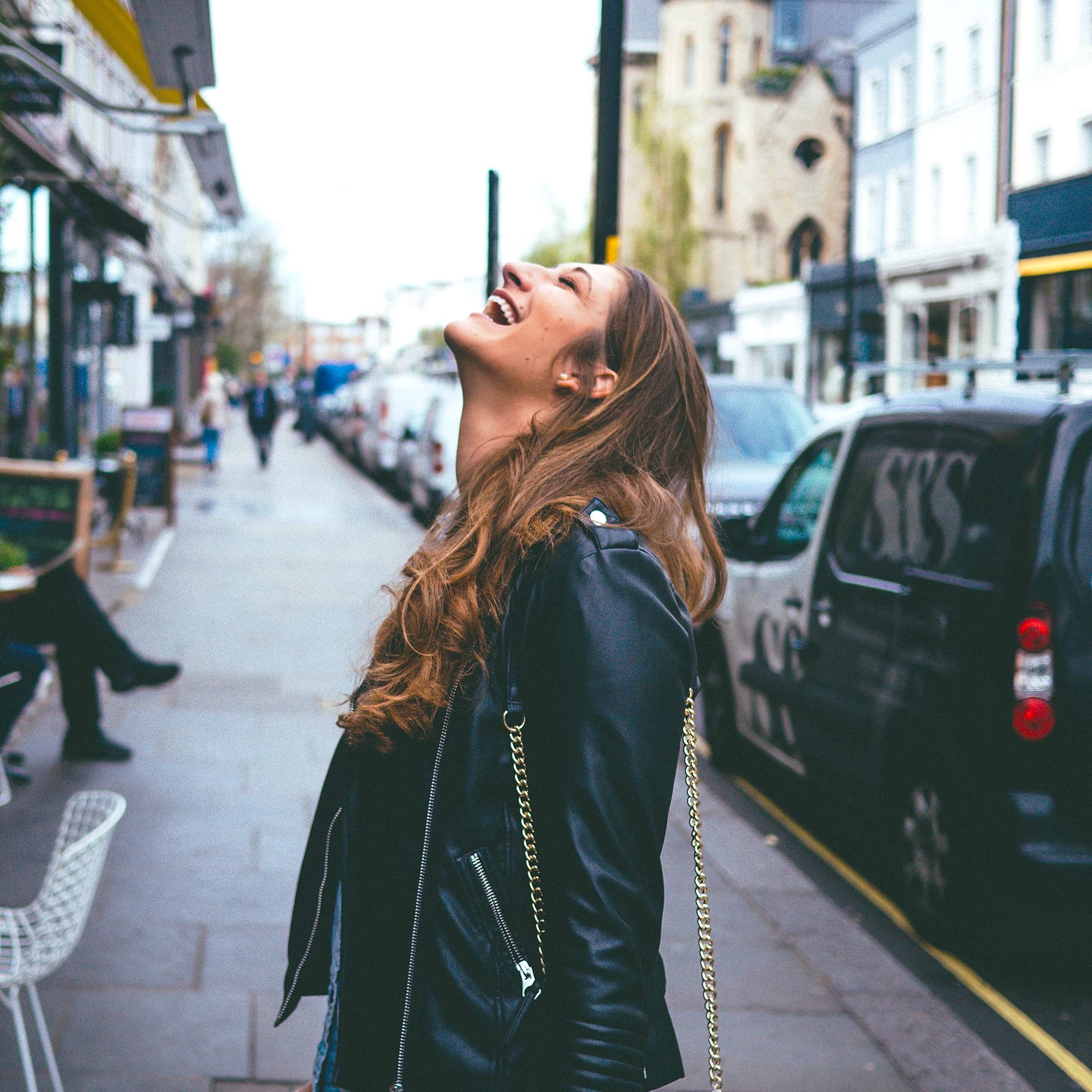 Close-up texture of WHYZ Shilajit powder