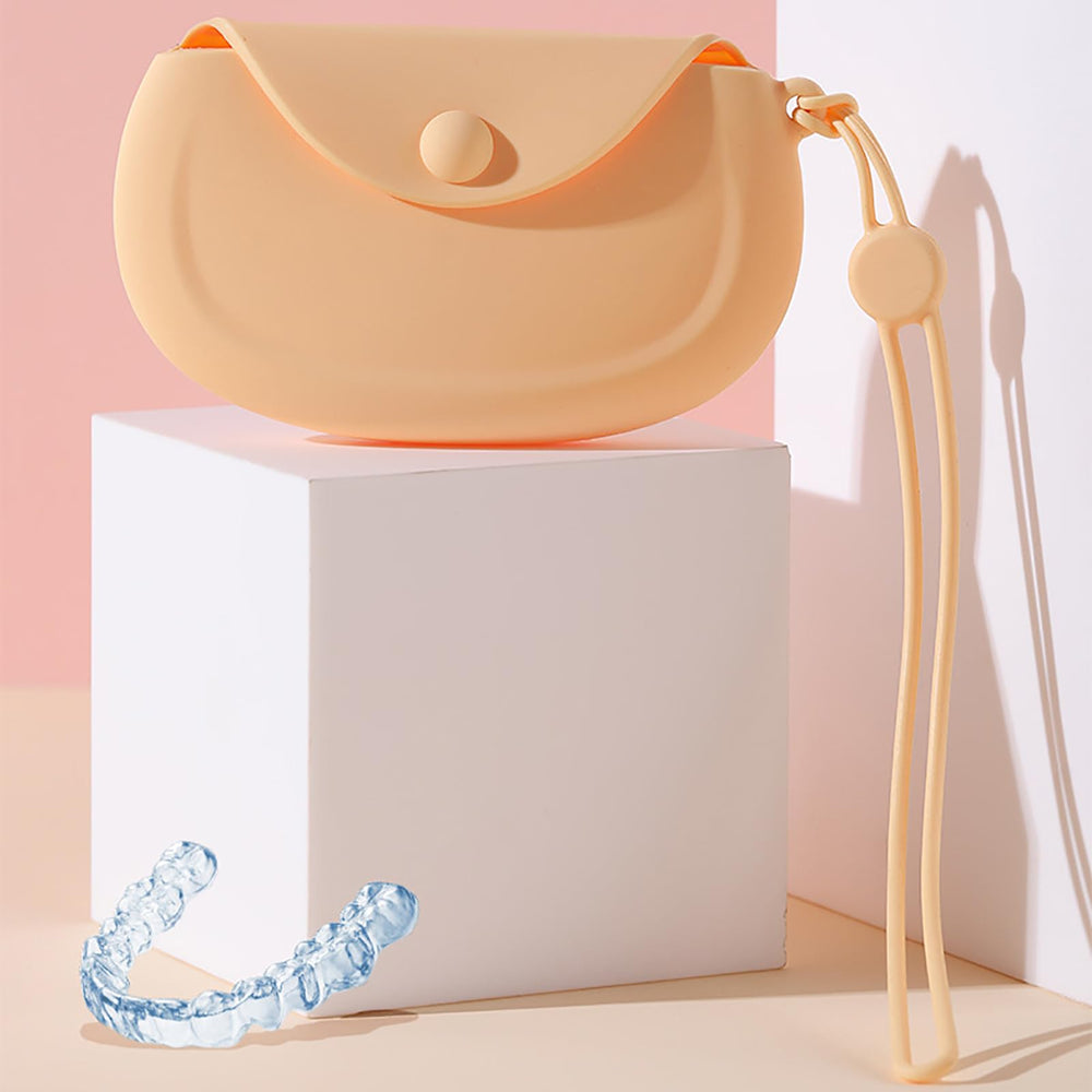 Orange WINDSIUUU silicone retainer case - open lid view