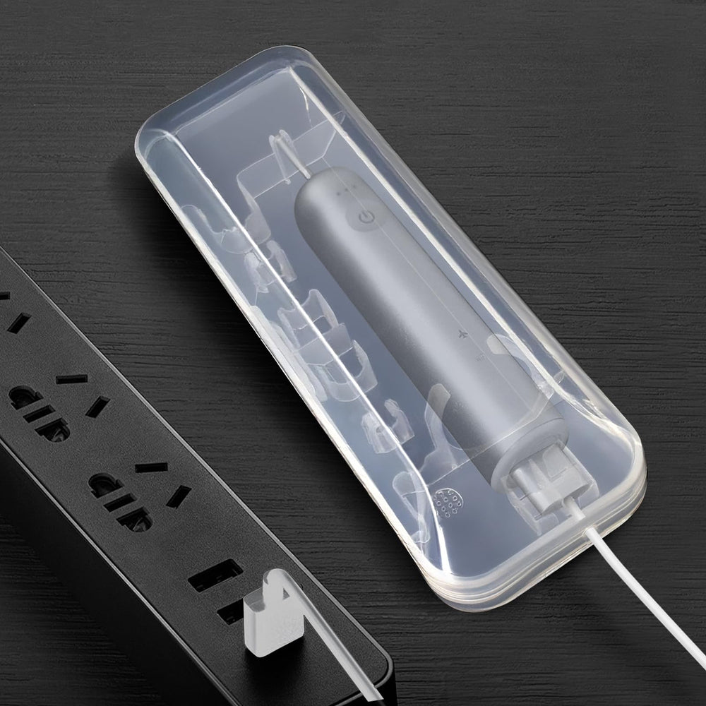 Bottom ventilation holes to remove moisture in travel case