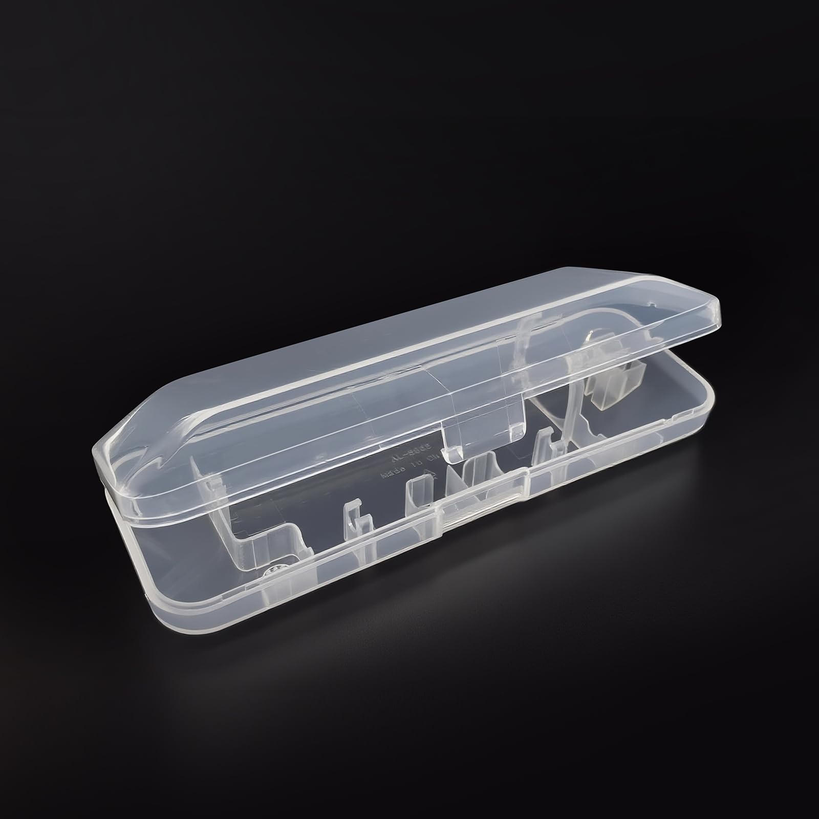 Sturdy PP material toothbrush case with clear shell