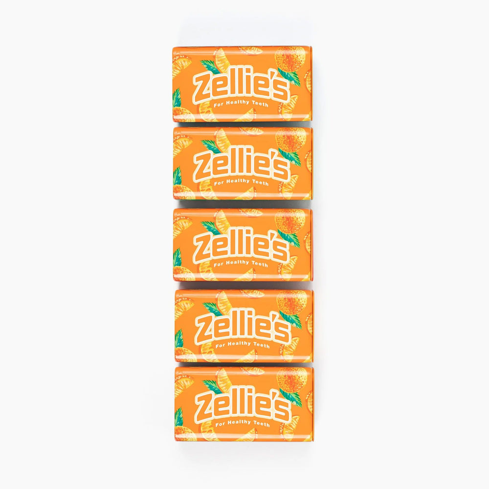 Zellies On-The-Go tin: empty and compact for pocket storage