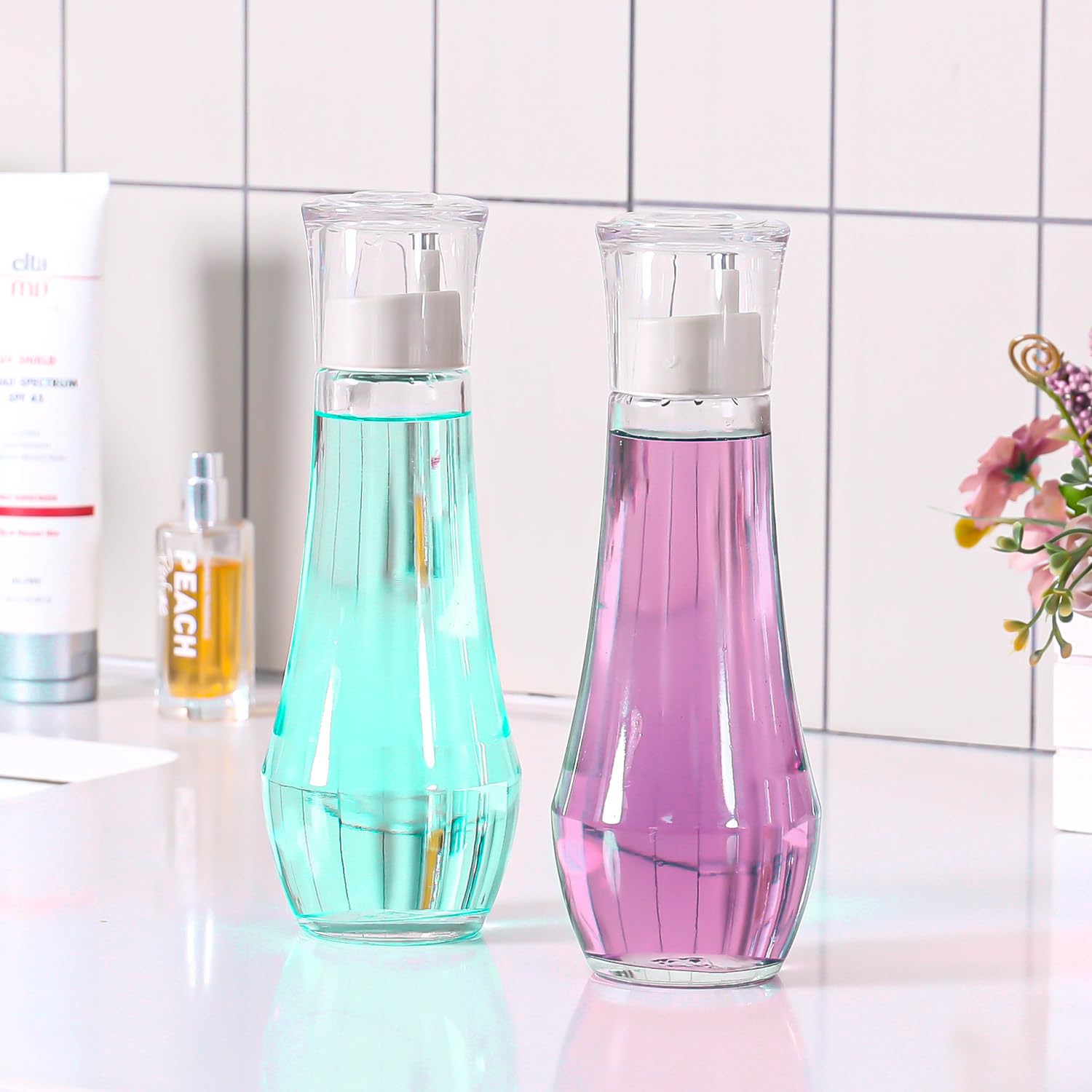 Durable clear glass mouthwash bottles for family use